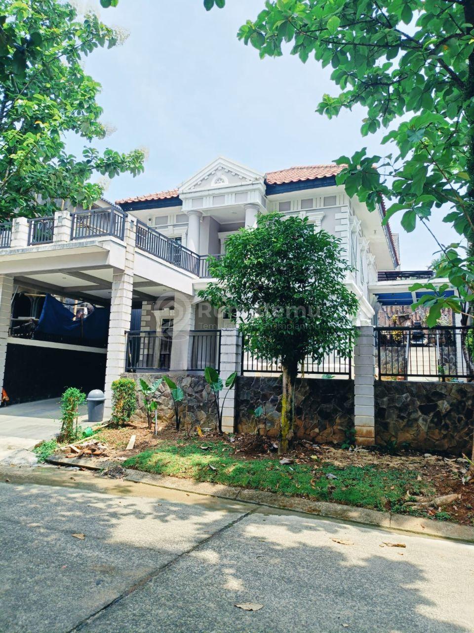 Rumah 2,5 Lantai di Sentul City Bogor, LT 252 m² LB 200 m², 3 KT 2 KM, HGB