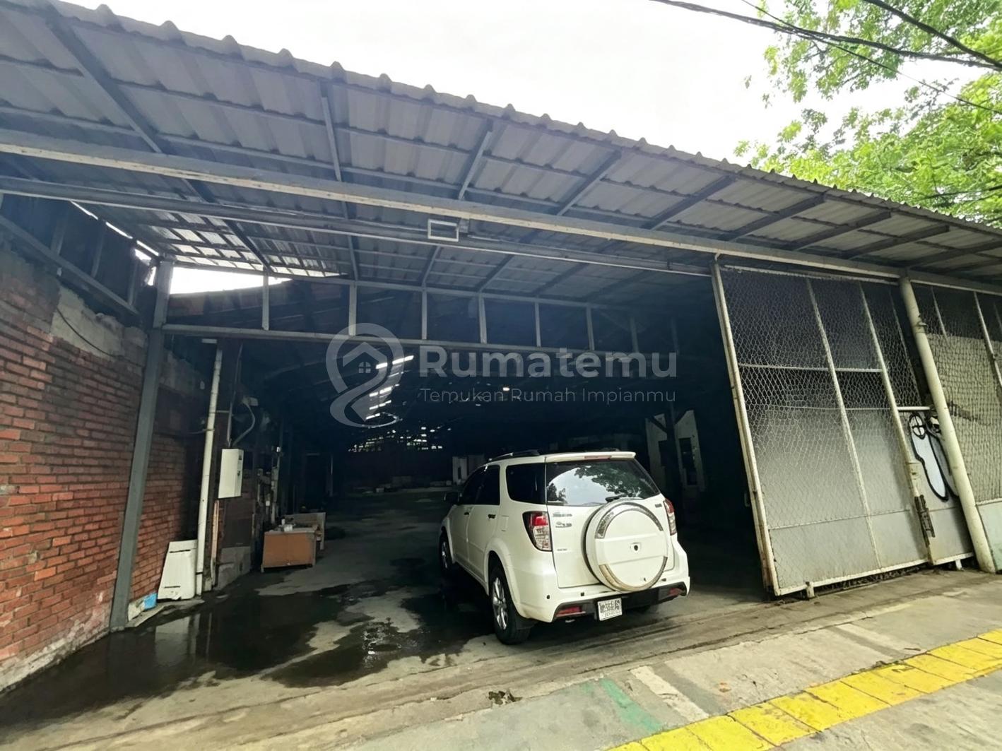 Dijual Gudang Siap Pakai di Klender - Raya Timur Bekasi