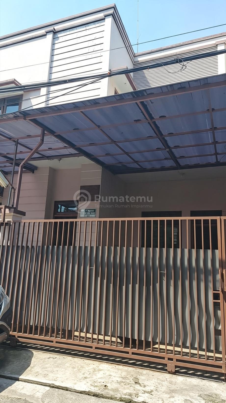 Dijual Rumah Kost lokasi strategis di Tomang, Grogol Petamburan, Jakarta Barat