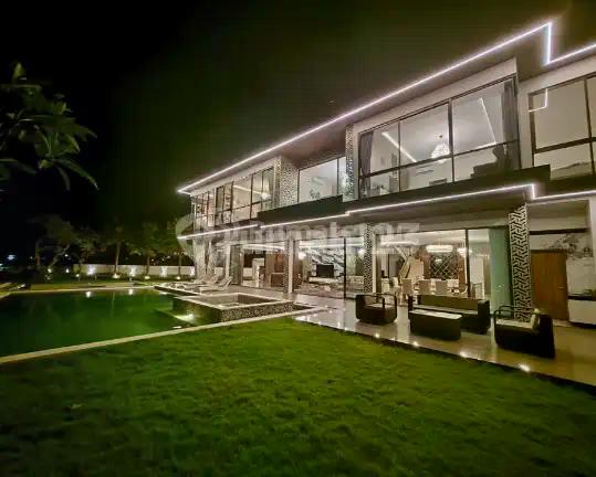 Beautyfull And Luxury Villa For Sale In Jimbaran Bali