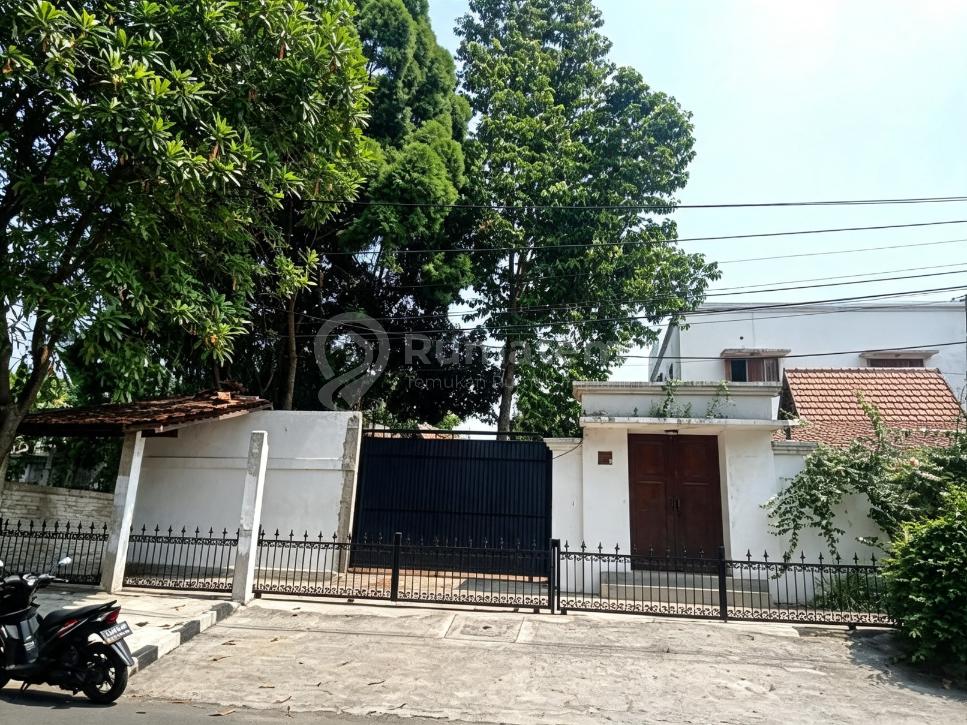 Rumah Siap Huni Dengan Hitung Tanah 600m² Strategis Di Bintaro Jaya Sektor 7 (EA)