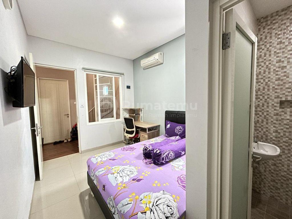 Rumah Kost Aktif Mahasiswa Ciputra Citraland Waterfront Minimalis