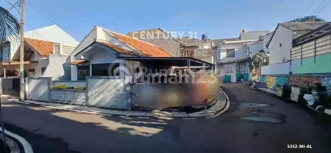 Dijual Rumah Hook di Jurangmangu Indah Bintaro Lokasi Strategis