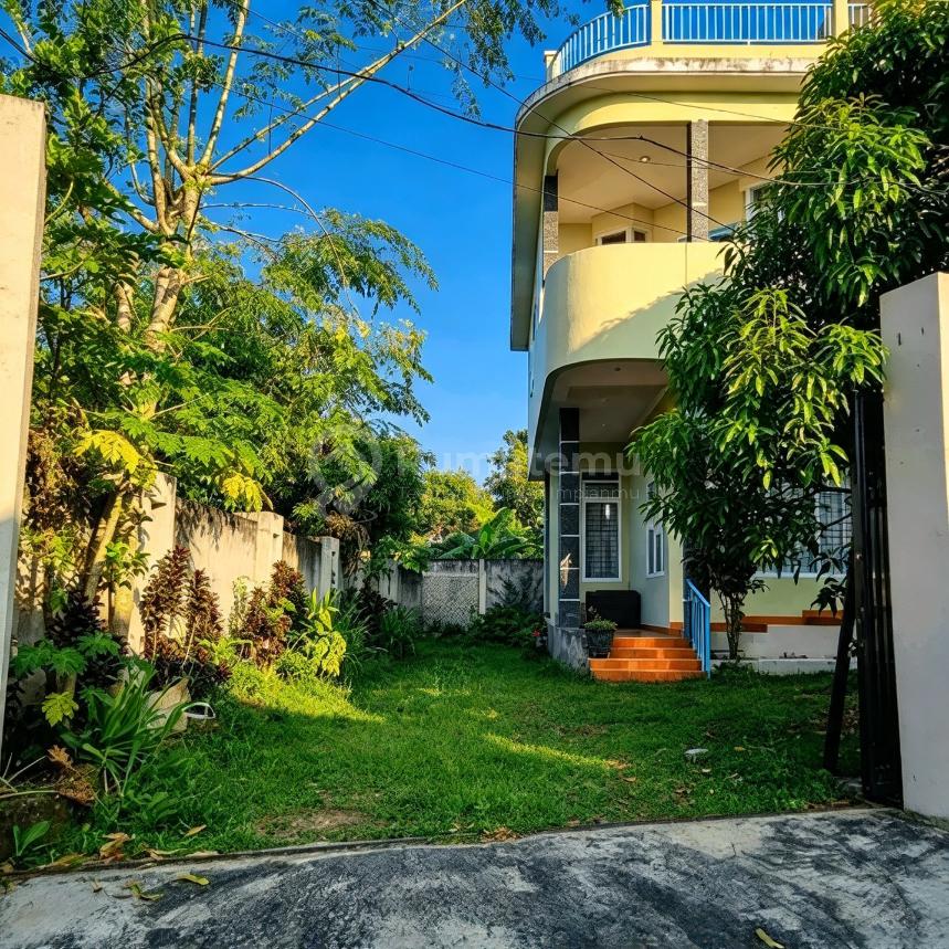 Dijual Rumah Siap Huni Lokasi Strategis Harga Menarik di Bandung