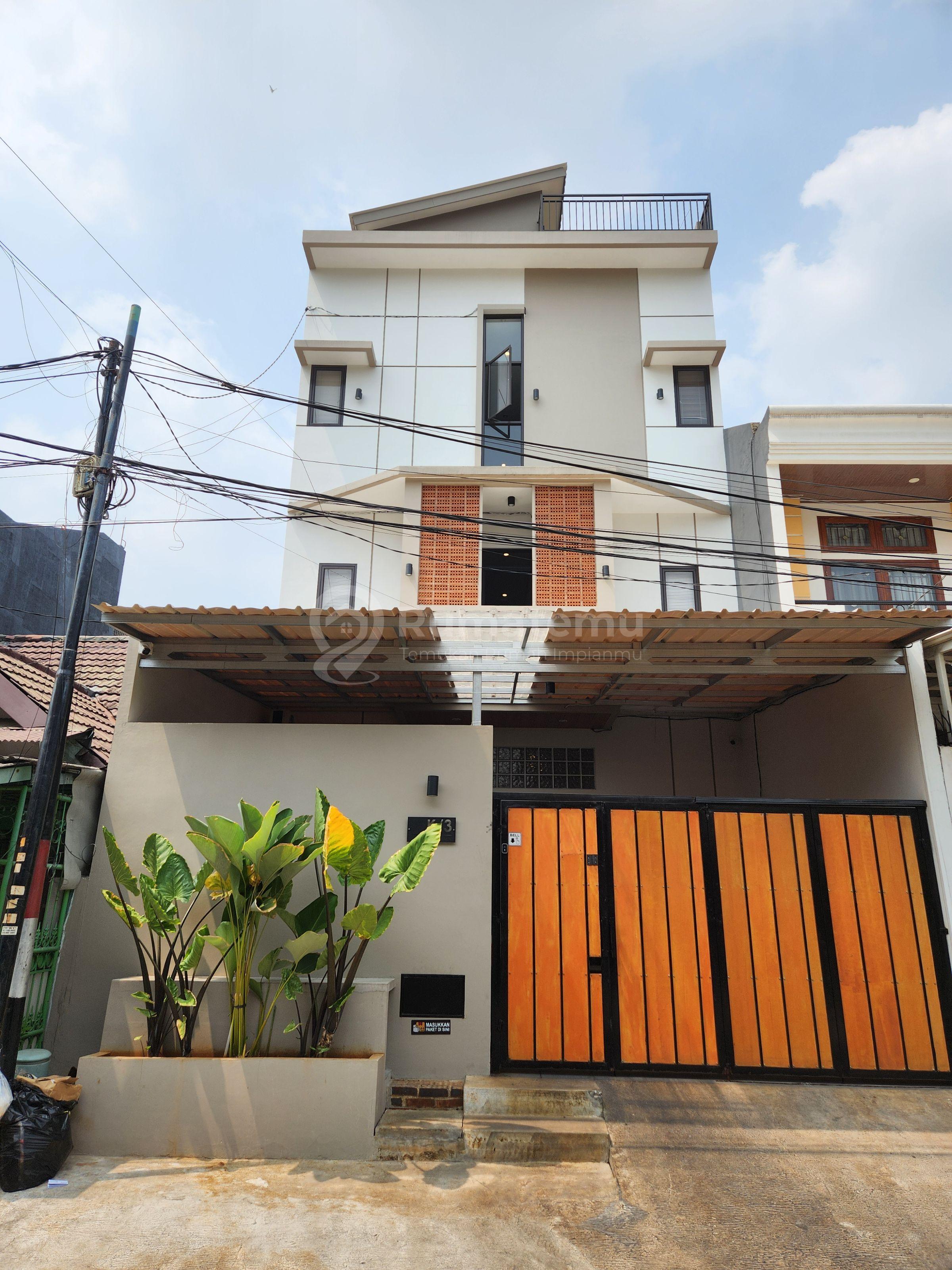 Dijual Rumah Kost Net Income 45 Juta Perbulan