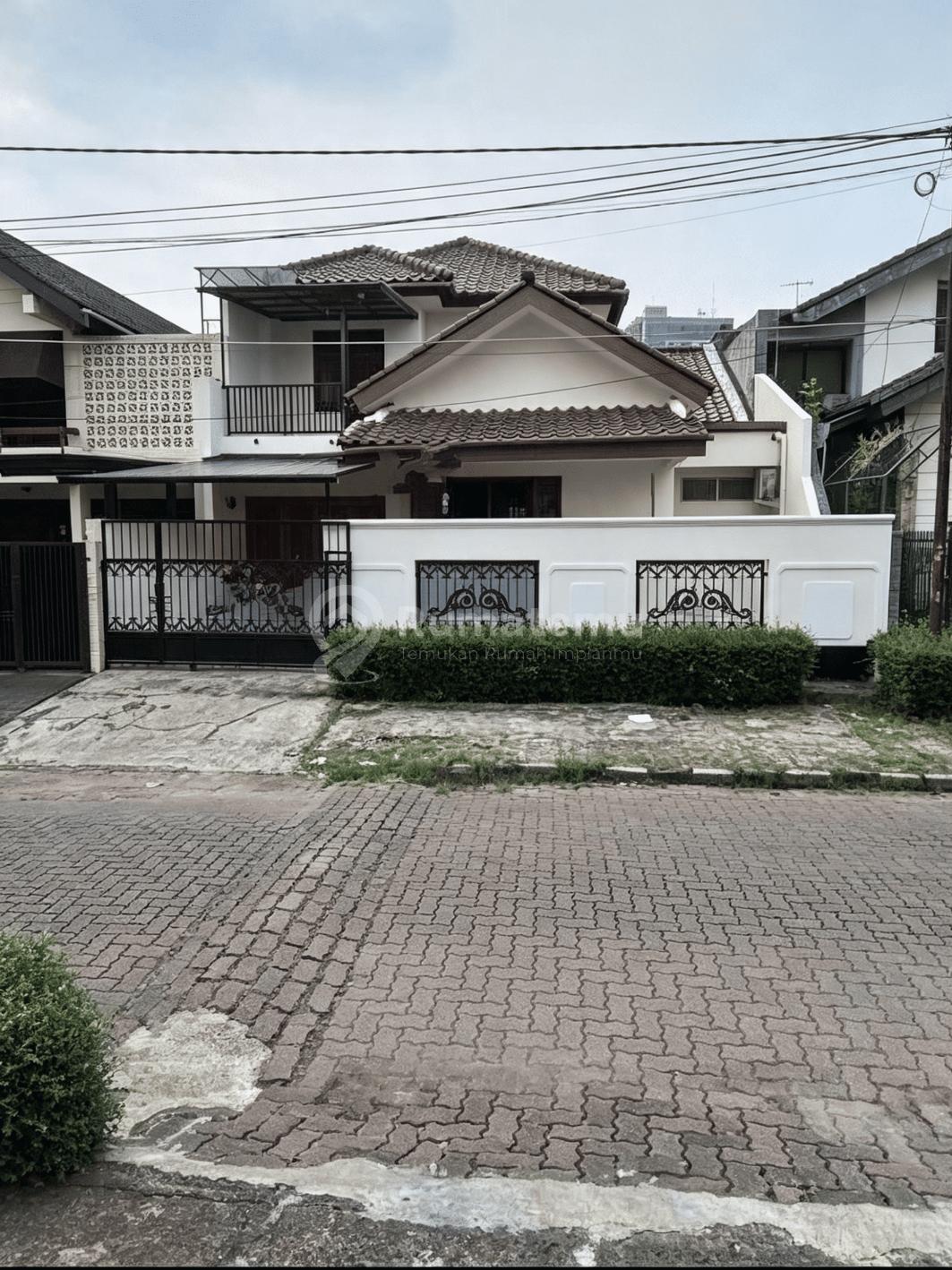 Sewa Rumah Komplek Bisa Kantor di Cilandak, Jakarta Selatan