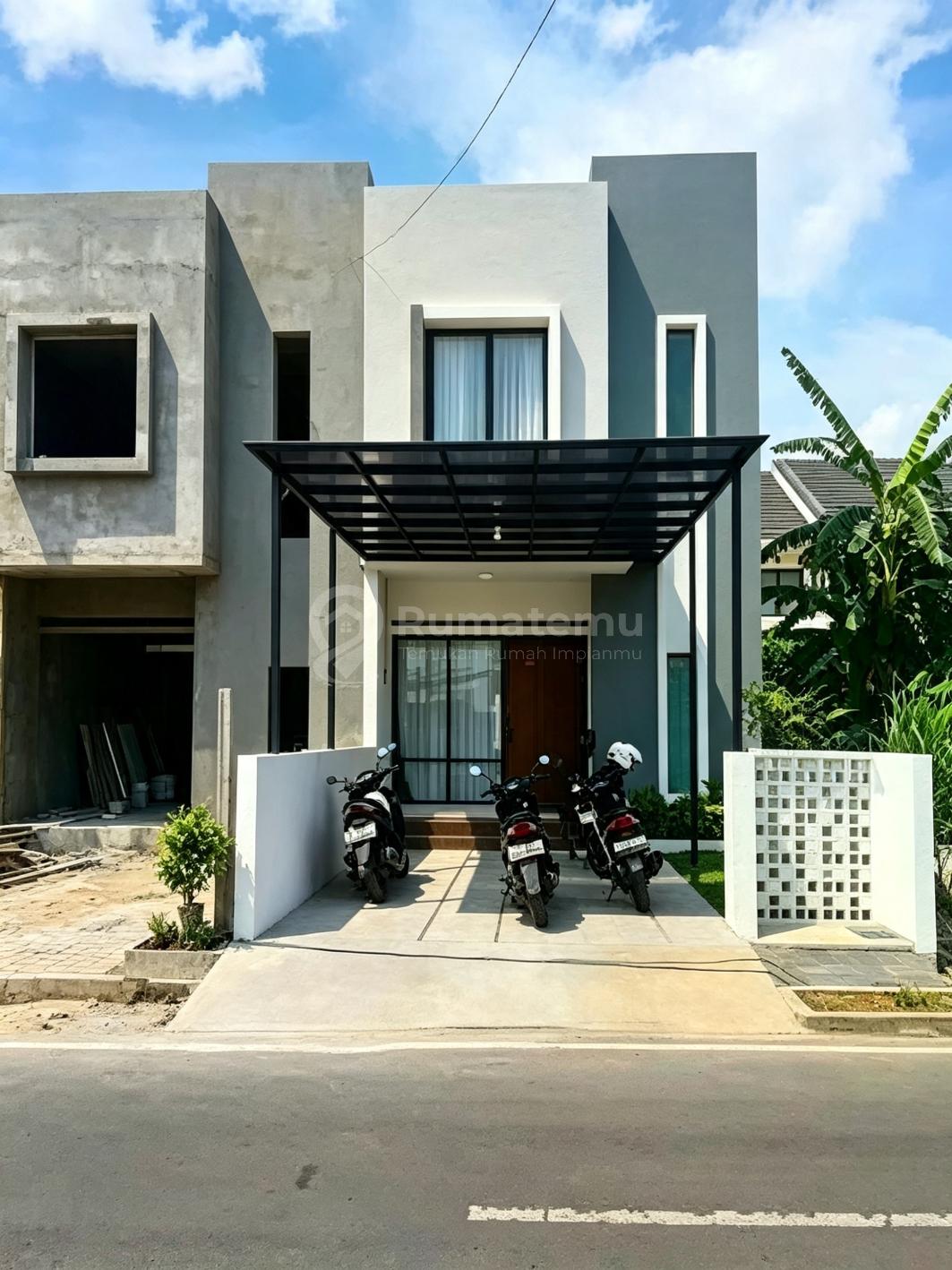 Rumah Baru Dalam Komplek di Cakung Jakarta Timur