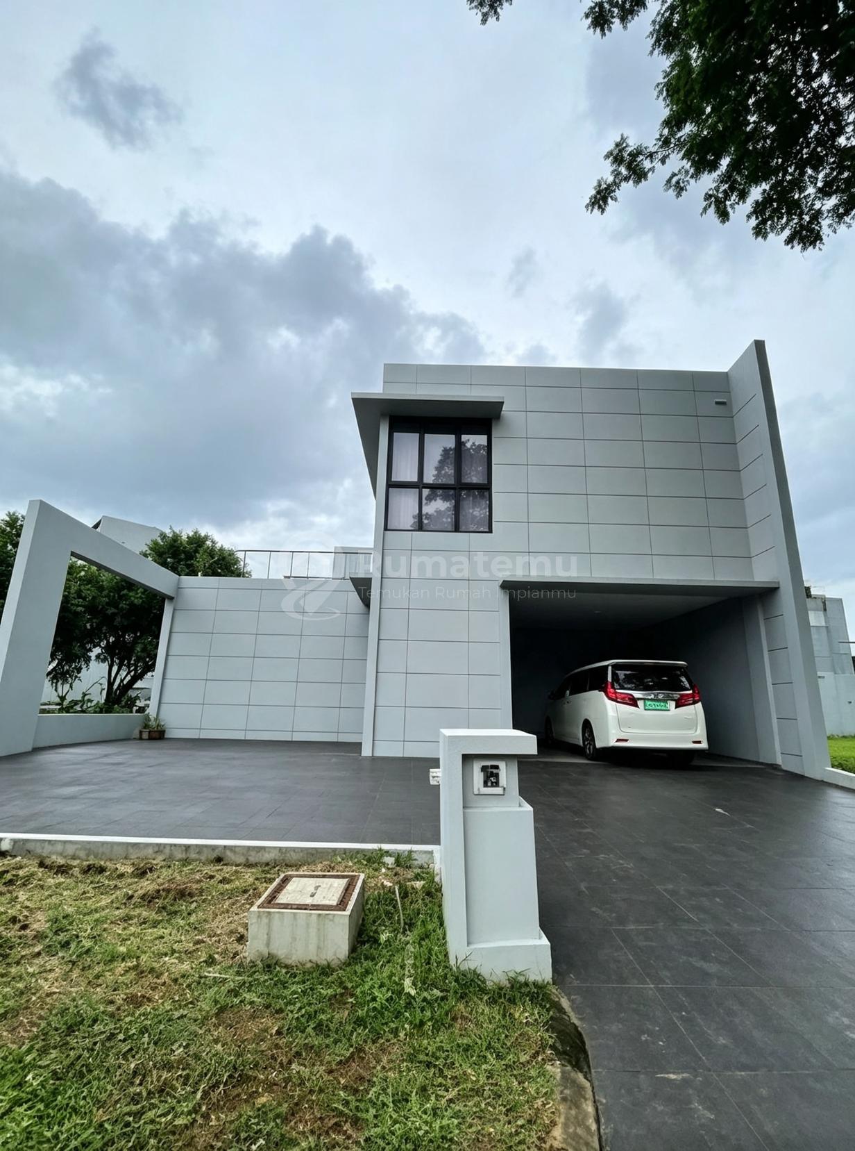 Dijual Rumah di The Spring, Scarlet Gading Serpong