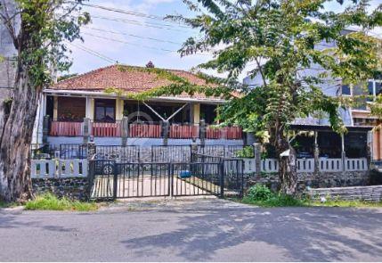Dijual Rumah Lokasi Ramai di Jl. Bojong Salaman Semarang
