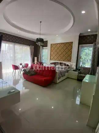 Rumah Mewah Ditaman Grisenda Pik Kapuk Jakarta Utara