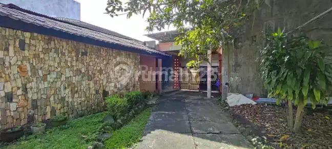 Dijual Rumah Luas 2.661 M2 di Pinggir Jalan Kaliurang Jogjakarta