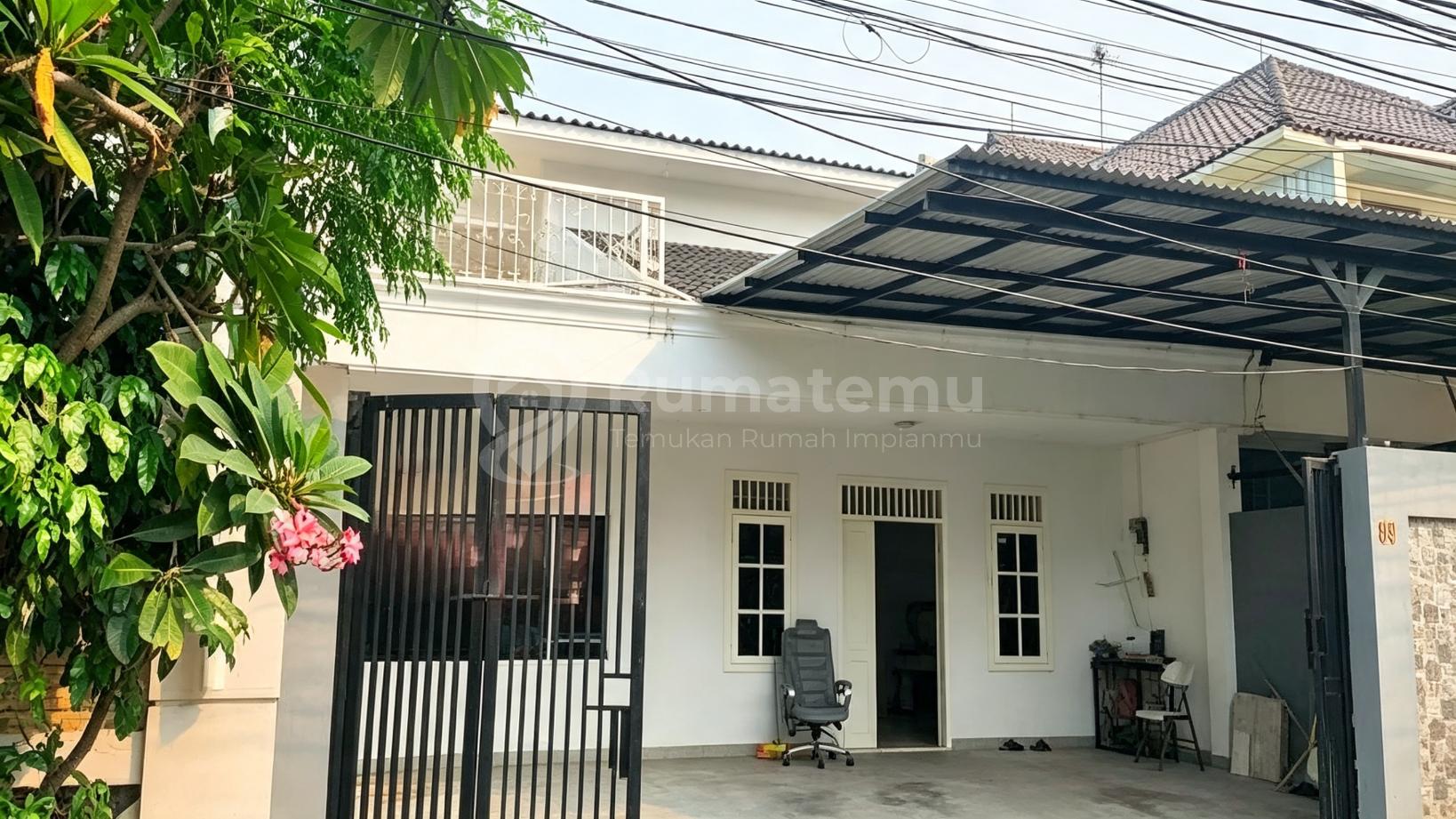 Dijual dan disewakan rumah cantik minimalis di Mampang Prapatan, Mampang Prapatan, Jakarta Selatan