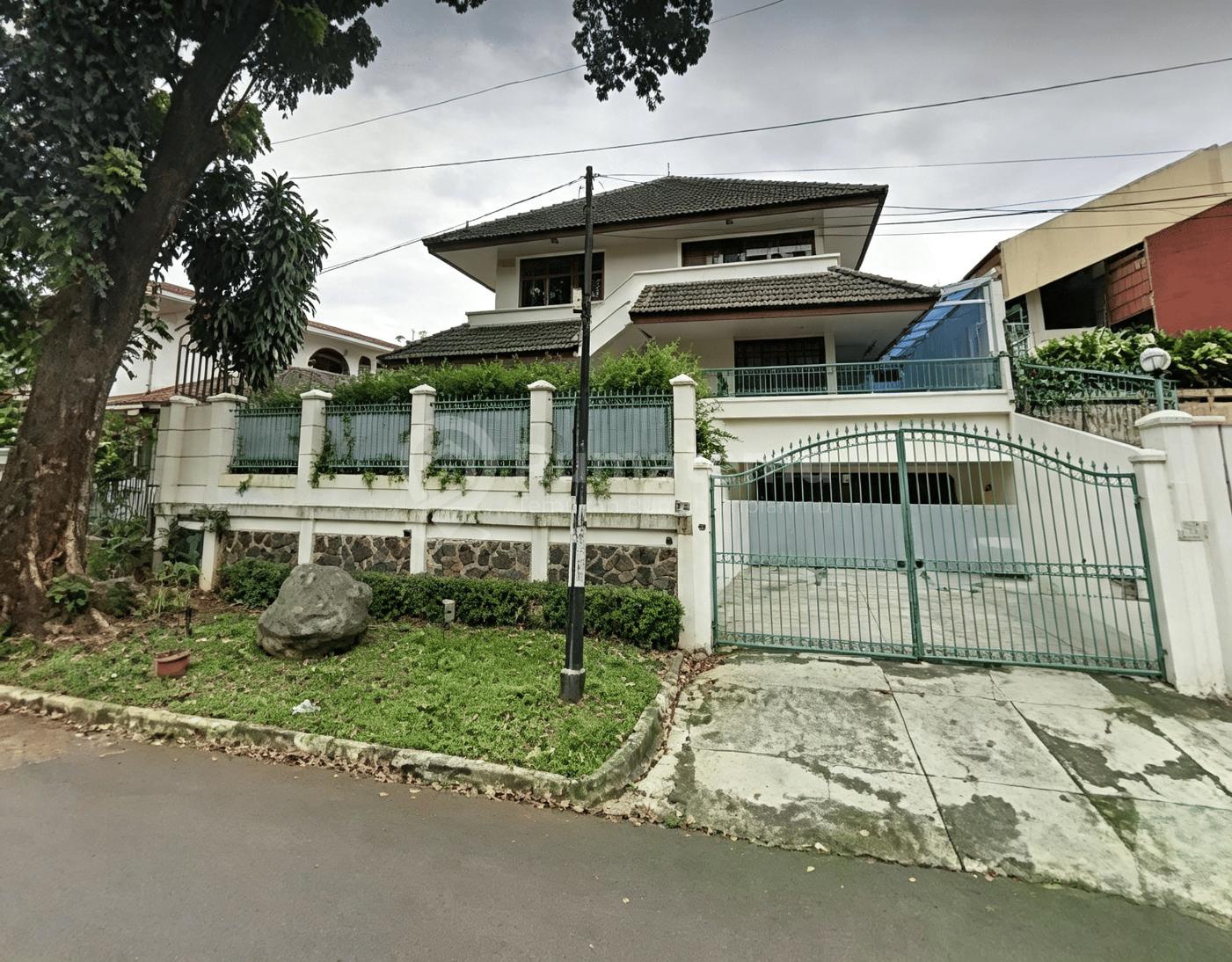 Dekat Jis, Dijual Rumah Lama Hitung Tanah di Pondok Indah Jakarta Selatan