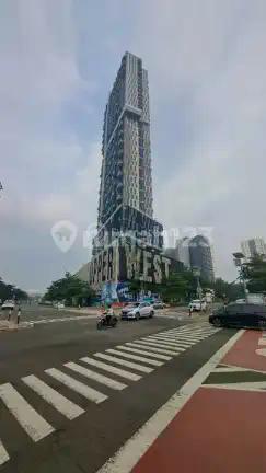 Bangunan Tertinggi di BSD? Pasti Ucari Apartemen atau Soho Mewah di BSD City? Upper West Menawarkan Unit Loft & Penthouse Siap Hunipper West BSD! tersedia Soho Super Premium Sampai dengan Luas 304 Meter. Unit Loft Living Harga Dari 2,5M An (Luas 76 M2) Ap