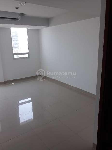 Dijual cepat Apartemen Springhill studio Kemayoran Pademangan Unfurnish View Golf & Sea