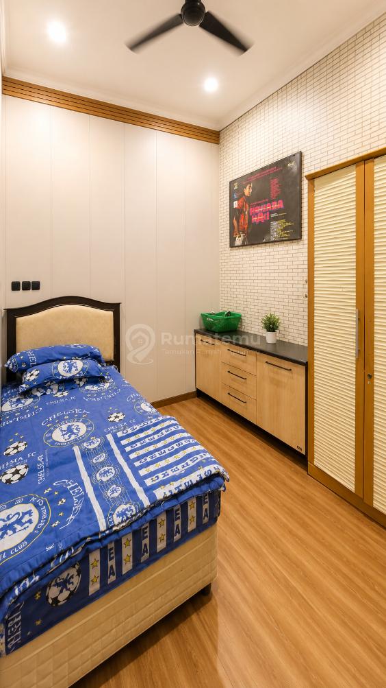 RUMAH KEMANGGISAN SELANGKAH KE SLIPI ADA KAMAR KOS JAKARTA BARAT