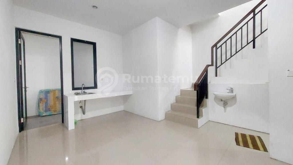 Dijual rumah di Citra Garden Puri (Cluster Casco), Jakarta Barat