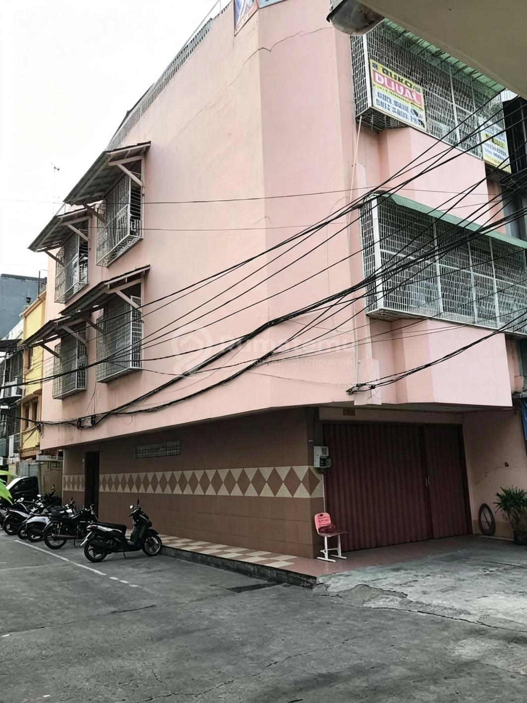 Sewa ruko komplek hook cocok untuk kantor, bank, cafe di Pademangan Barat, Jakarta Utara