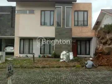 RUMAH THE FIT CLUSTER BINTARO,4 KT 174 M2,PONDOK AREN,TANGERANG