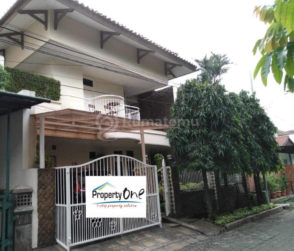 Dijual Rumah 2 lantai , bagus ,  rapi siap huni    Taman Kedoya Permai. Kebon Jeruk Jakbar   