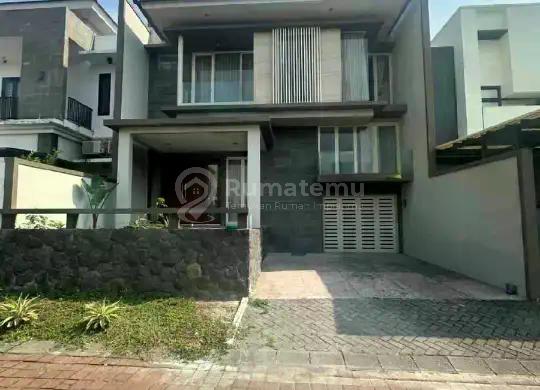 Rumah Citraland 2 Lantai Bagus Minimalis
