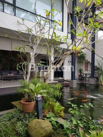 Rumah Dengan Nuansa Balliness