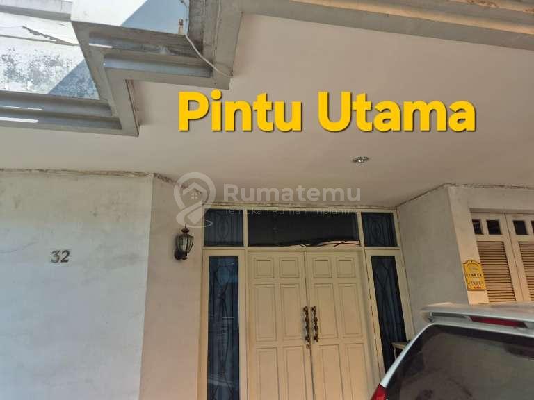 Jual rumah komplek di Perum Bumi Permata Indah dekat Puri indah Mall