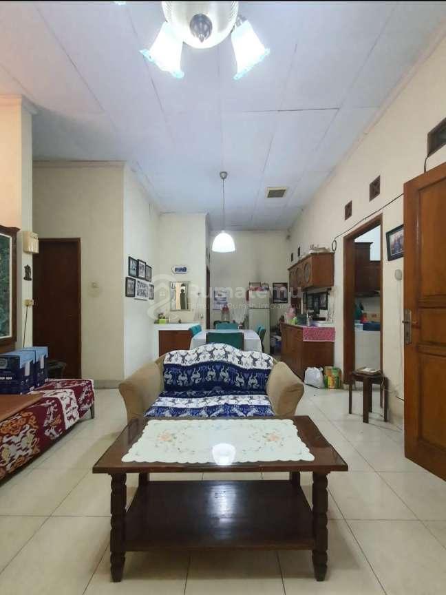 Dijual rumah cantik 2 muka Akses jalan 2 mobil di area Ampera, Ragunan, Pasar Minggu
