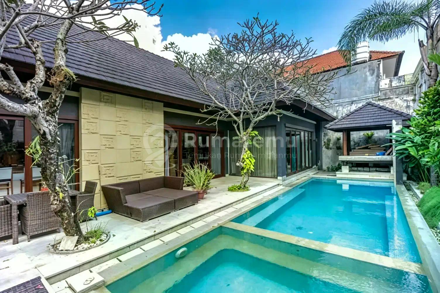 Rv-2828 Freehold Villa For Sale In Quite Area Of Kerobokan