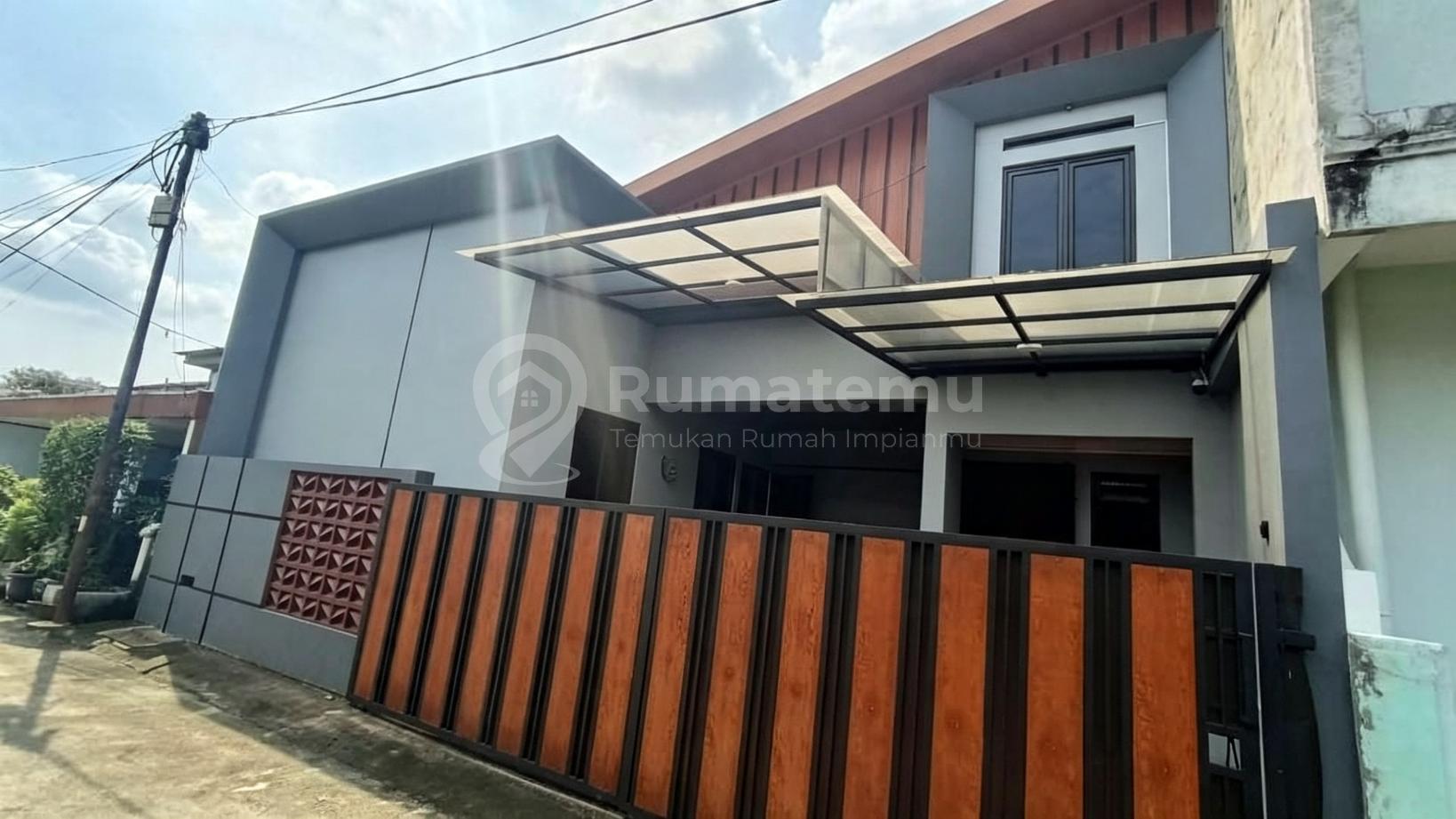 Dijual Rumah Siap Huni Di Depok Jaya terdapat Tempat cuci dan jemur, Pancoran Mas, Depok