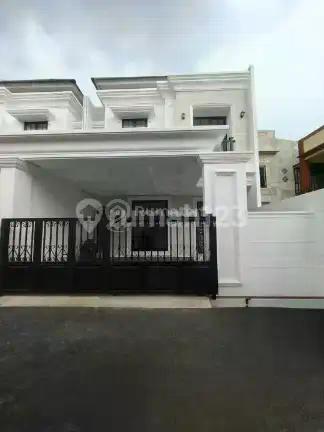 Rumah Baru Modern Classic Di Ciracas Jakarta Timur