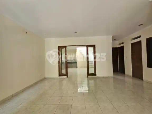 DIJUAL RUMAH CLUSTER GRISENDA PIK, JAKARTA UTARA!