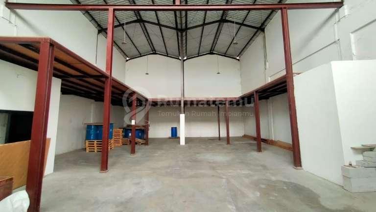 3 unit gudang Prambanan bizzland di Gresik cerme