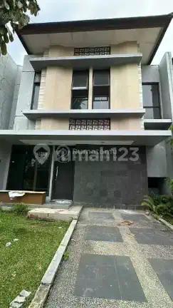 Rumah Murah 2 Lantai Eminent Precia Lokasi Strategis BSD City