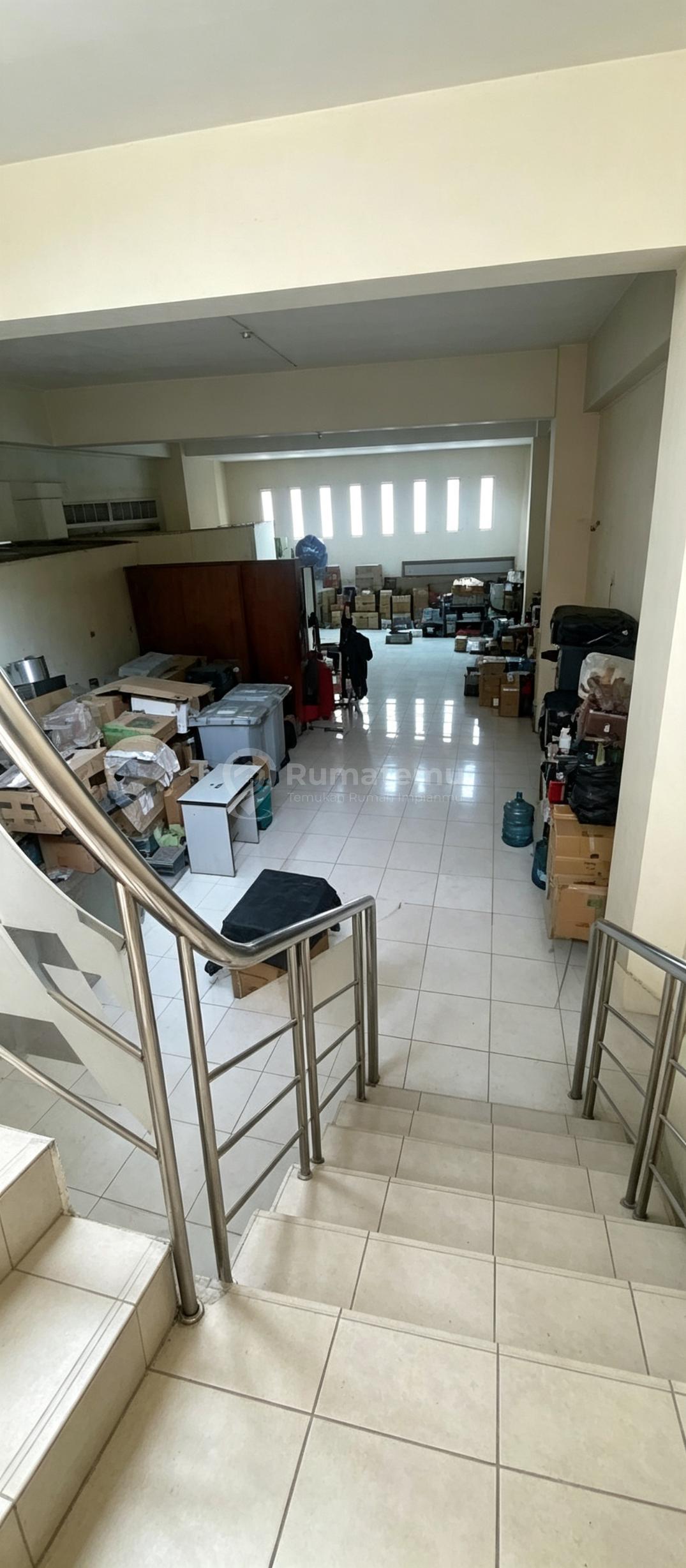 Dijual Ruko Gandeng Pasar Baru Jakarta Pusat