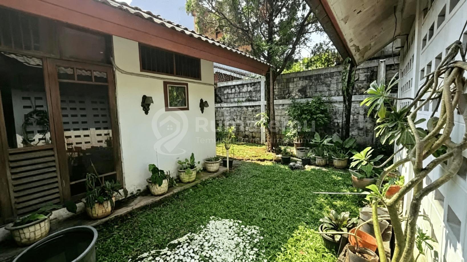 Rumah 1 Lantai Cocok Untuk Usaha Kost Strategis