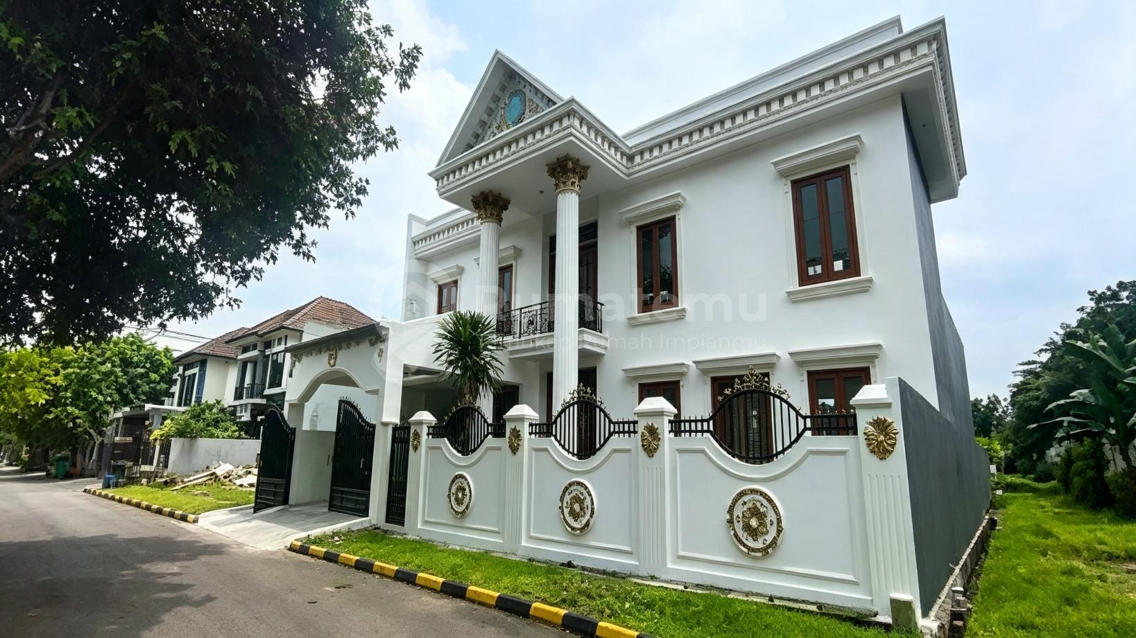 Rumah mewah Di Puspita Loka Bsd City