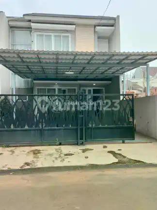 Dijual Rumah Siap Huni 2 Lantai Villa Melati Mas