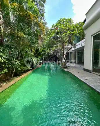 Brawijaya Dekat Hotel Dharmawangsa Kebayoran Baru Luxury