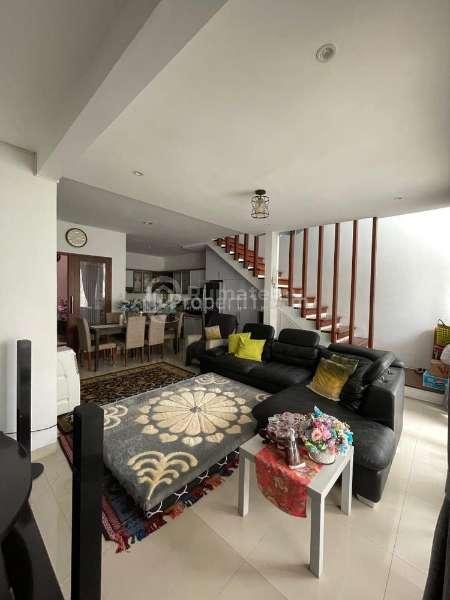 Jual Rumah Minimalis Gegerkalong Dekat Pondok Hijau Ciwaruga Bandung