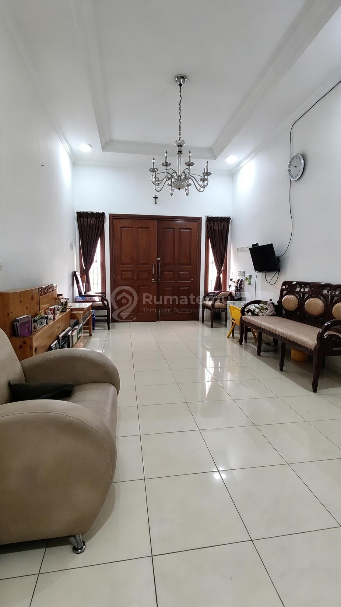 Dijual Rumah Nyaman Aman Siap Huni Lokasi Strategis di Kelapa Gading Jakarta Utara S8786