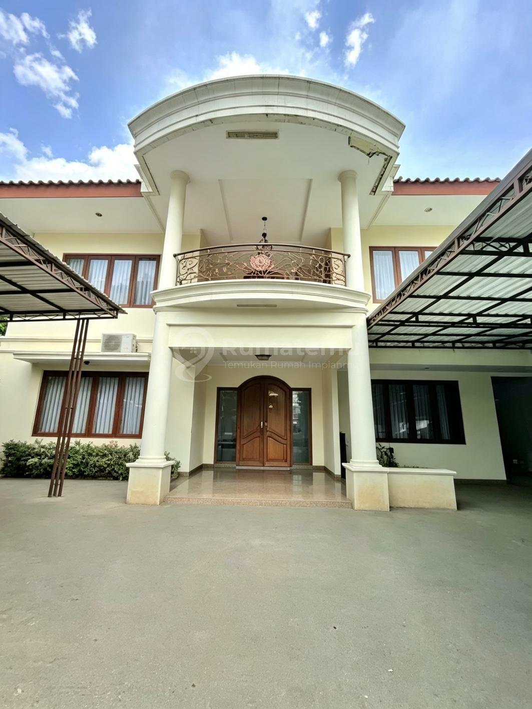 Rumah Bagus Siap Huni Di Pondok Indah