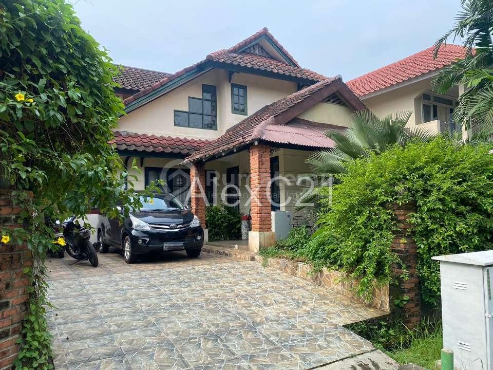 Dijual Rumah Dekat ke Bintaro dan Pondok Indah di Rempoa, Ciputat Timur, Kota Tangerang Selatan
