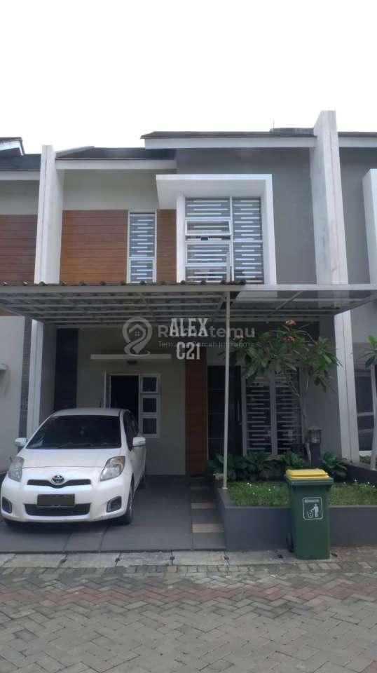 Dijual rumah Cluster 2 lantai SEMI FURNISH siap huni di Pamulang, Tangsel
