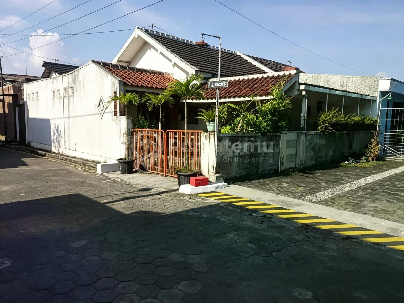 Rumah dijual dalam perum di Kasongan Bantul, dekat SMAN 4 sewon