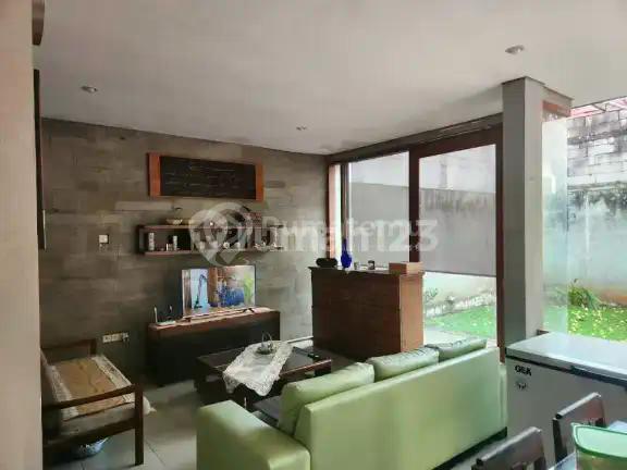 Rumah bisa Cocok untuk Usaha Kost Dll Strategis
