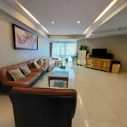 Dijual Pool Dan Garden View di Taman Anggrek Condominium