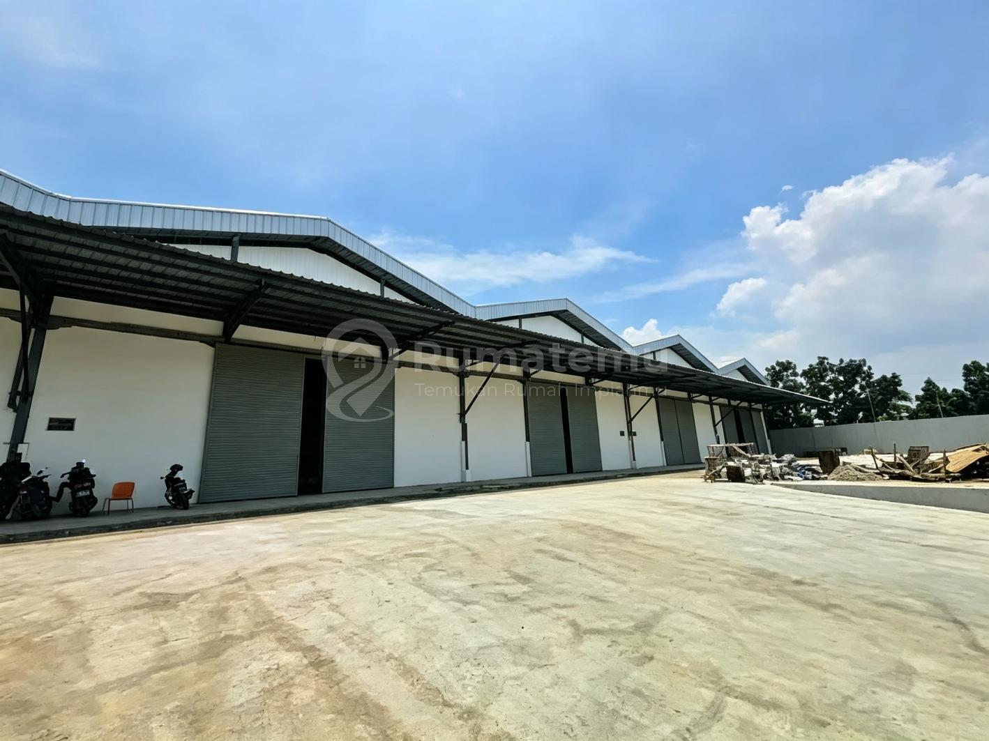 Gudang Lt 750 Lb 450m Di Peternakan Kapuk Jakarta Barat
