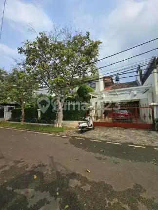Rumah Siap Huni Dalam Komplek di Kayu Putih