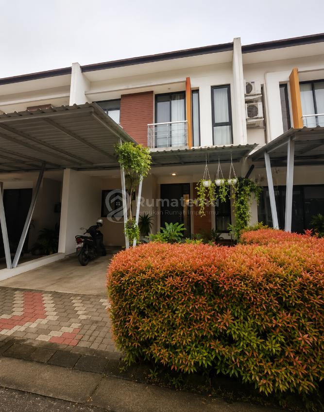 Rumah 2 Lantai Dekat Stasiun, Sekolah Harga 1.7m Nego Delatinos Bsd